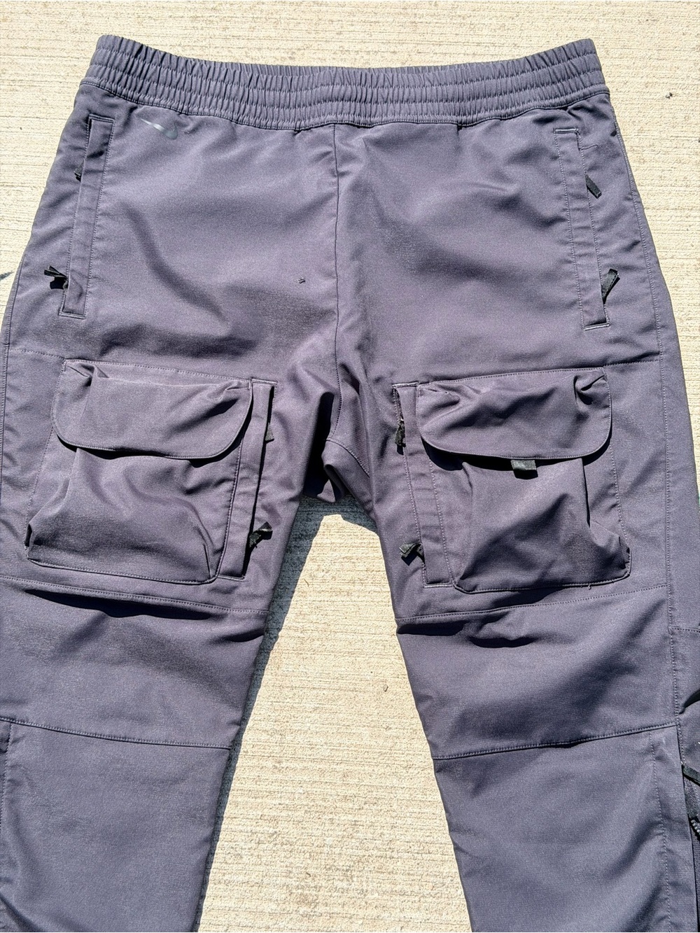 Nike Dark Navy Cargo Capri Pants with Multiple Pockets L - Picture 4 of 13